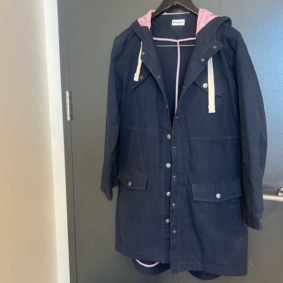 Bridge & Burn L Navy Hooded Jacket with pink/red Lining Mint/excellent condition - Picture 13 of 13